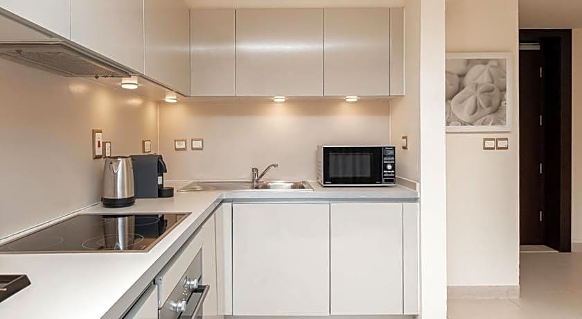 The Radisson Blu Residence, Dubai Marina