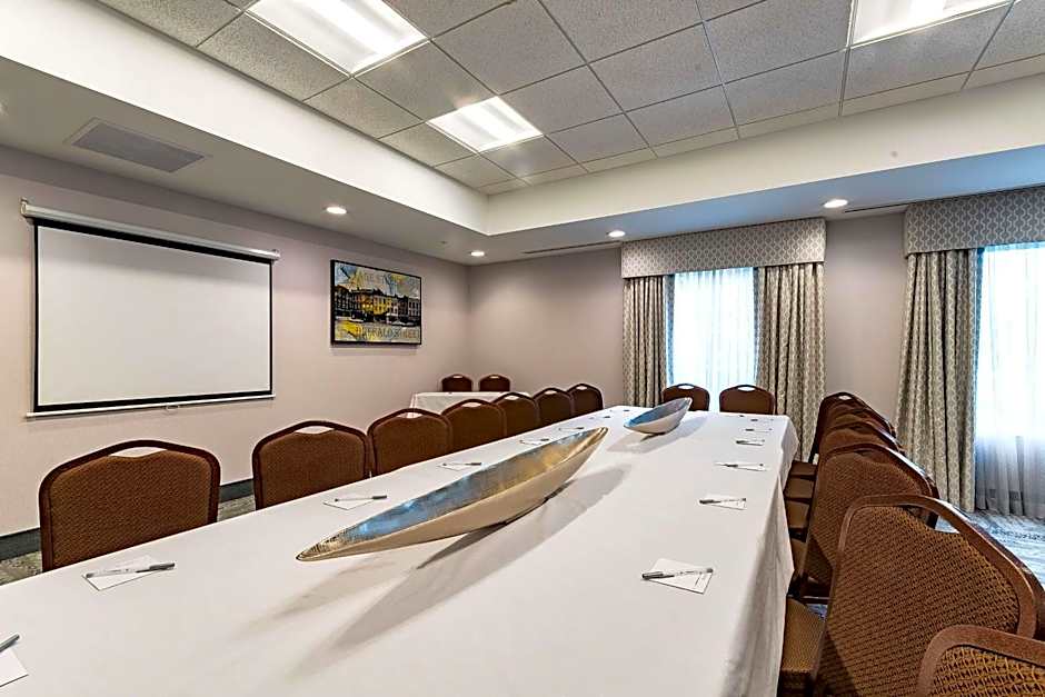 Hampton Inn By Hilton Lockport, NY