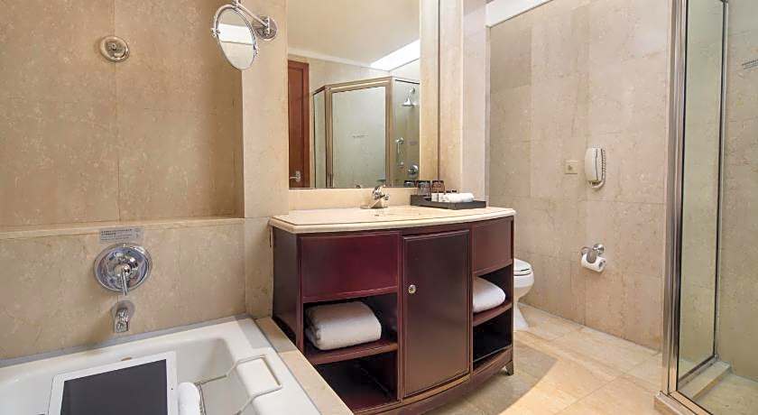 Sheraton Nanjing Kingsley Hotel & Towers