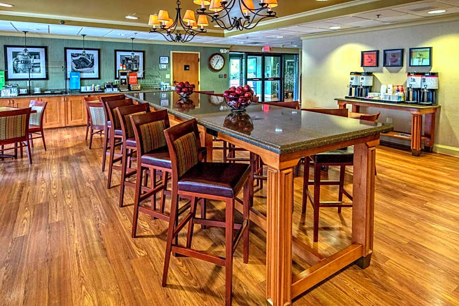 Hampton Inn By Hilton Charlotte/Matthews