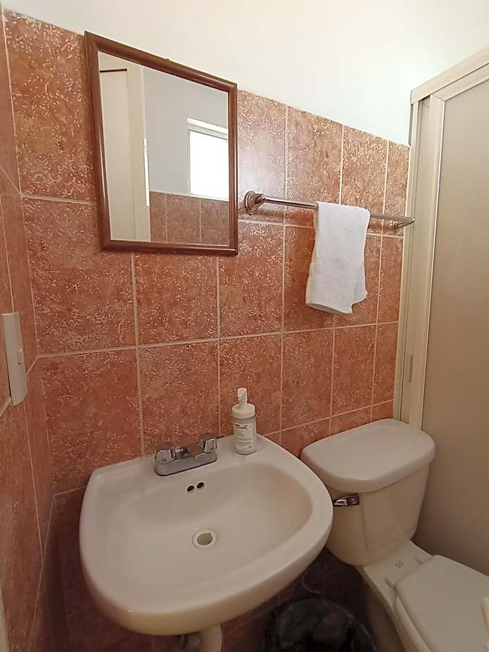 Hospedaje "La Gloria"