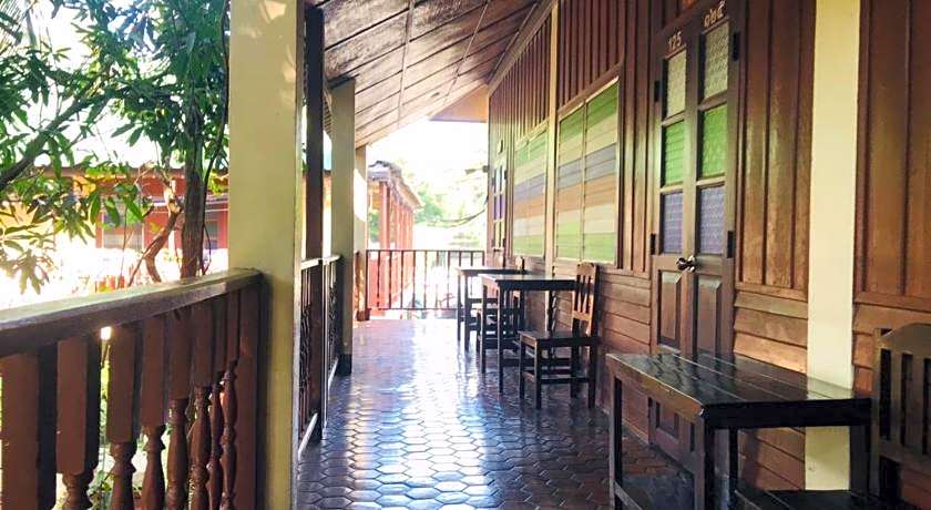 Golden Triangle Palace