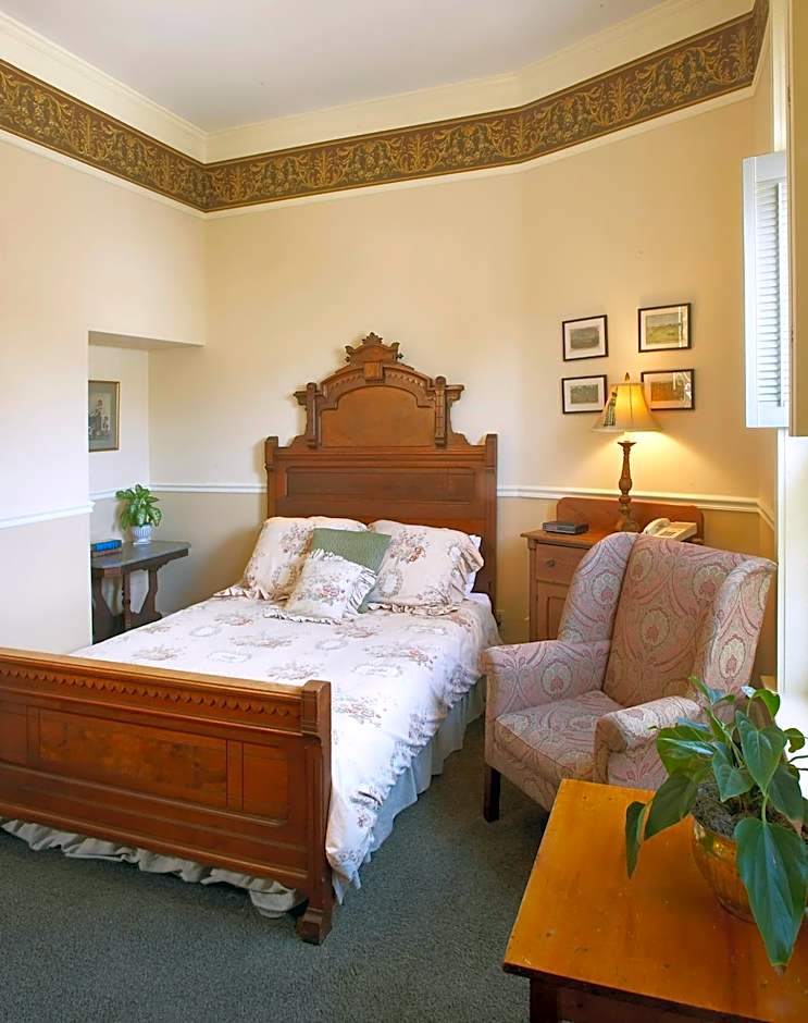 Washington House Inn