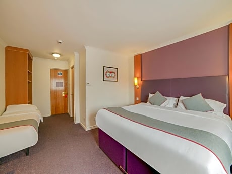 Standard Family Room