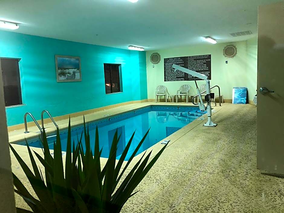 Days Inn by Wyndham McDonough