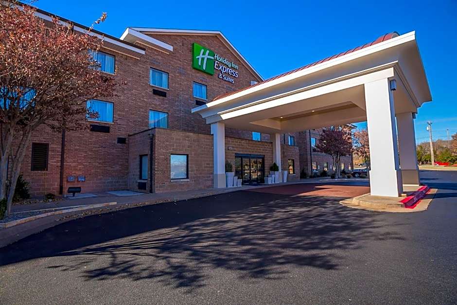 Holiday Inn Express Hotel & Suites Edmond By IHG