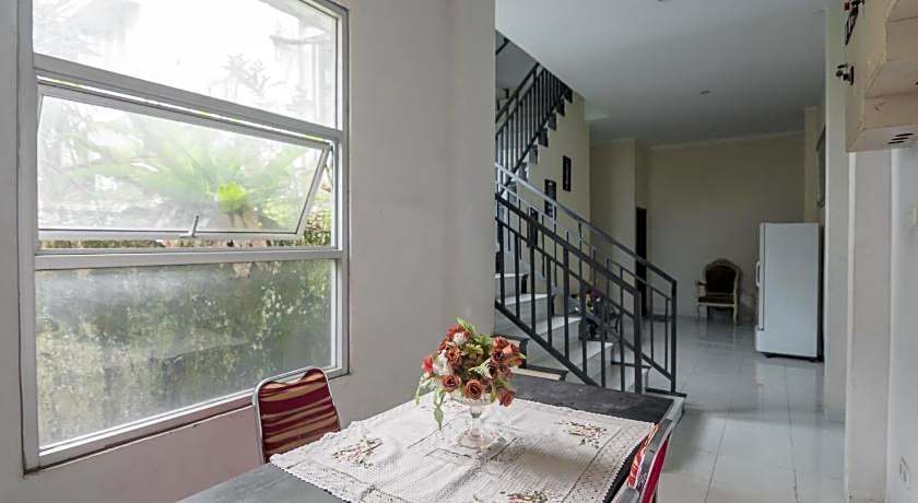 RedDoorz Syariah near Jamtos Jambi