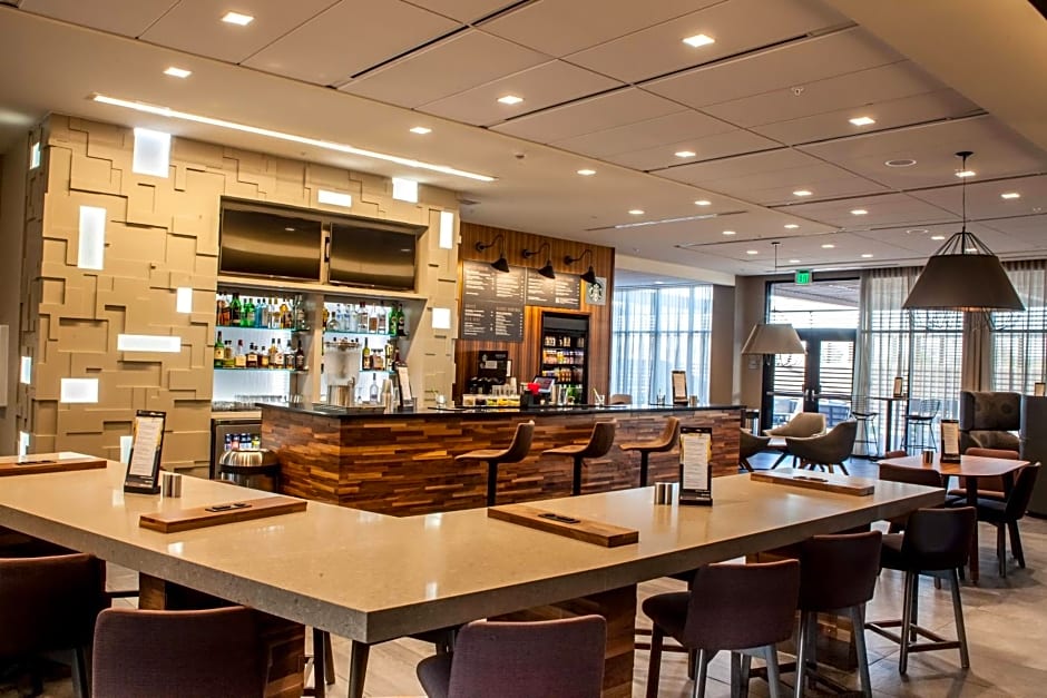 Courtyard by Marriott Omaha East/Council Bluffs, IA
