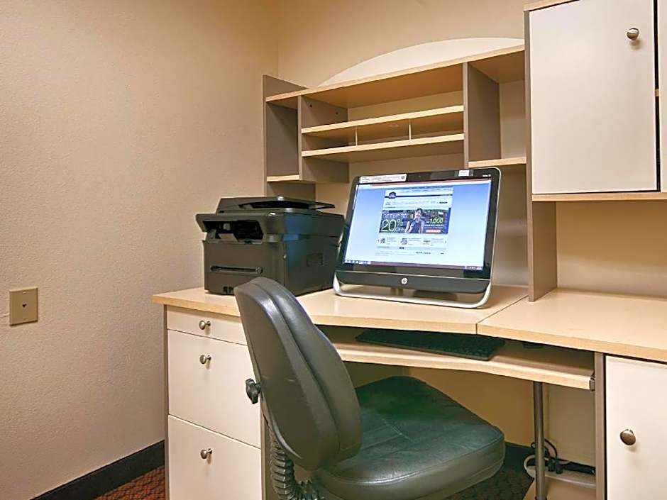 Best Western Territoral Inn & Suites