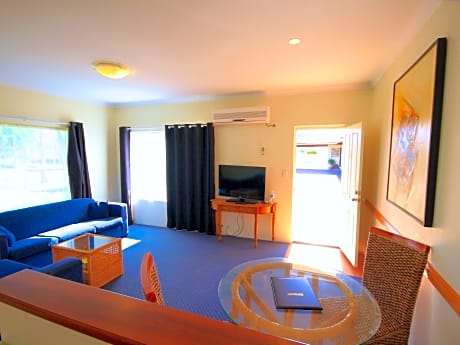 Two Bed Room Apartment (max 4 pax)