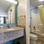 Econo Lodge Inn & Suites I-65