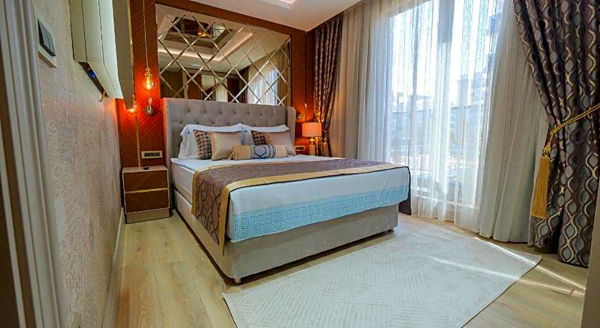 Elysium Deluxe Suites 