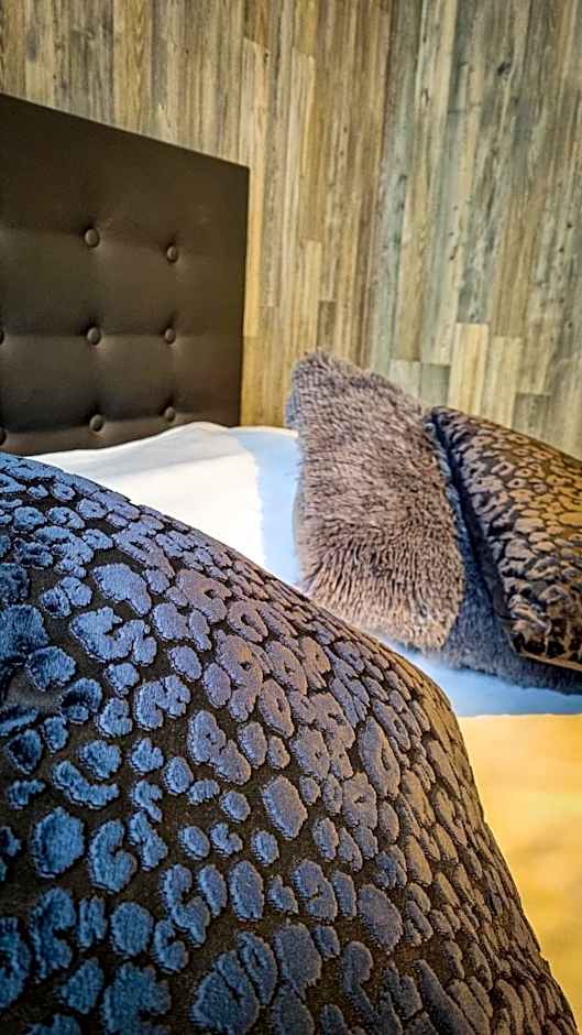 Hotel De Schacht – Genk, AL