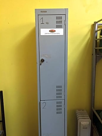 Bed in 4-Bed Mixed Dormitory Room