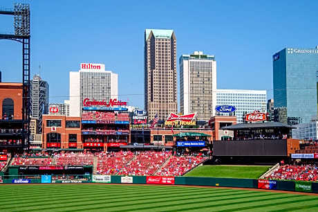 Hilton St. Louis at the Ballpark