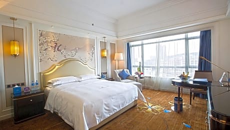 Business Double Room with Street View