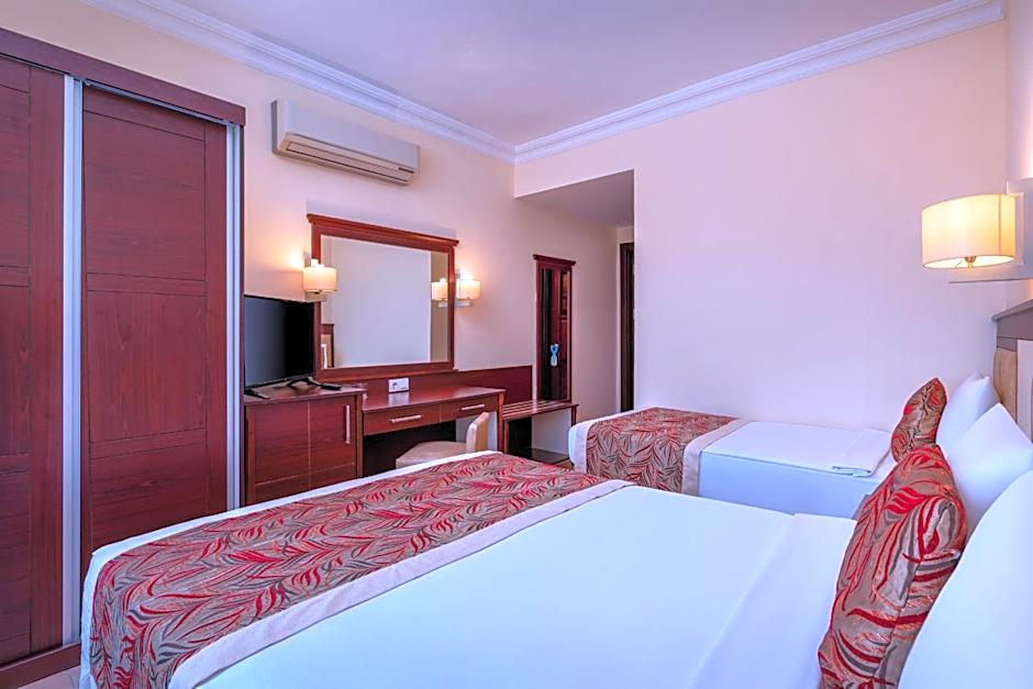 Ozlem Garden Hotel