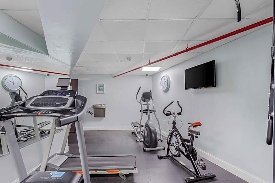 Best Western Plus Brooklyn Bay Hotel