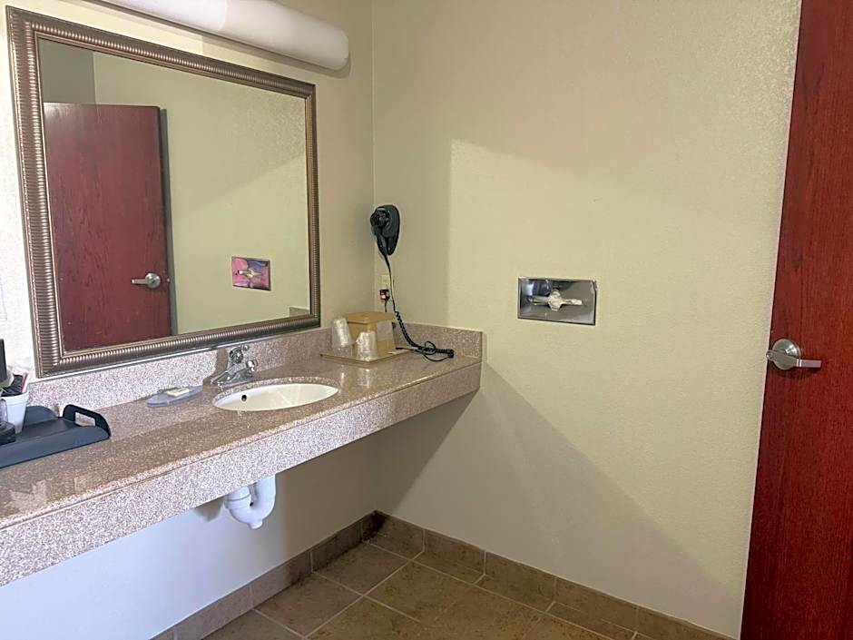 The Magnolia Hotel Searcy