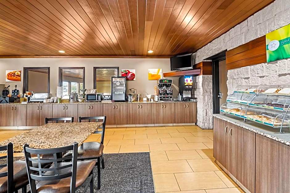 Quality Inn La Crosse North
