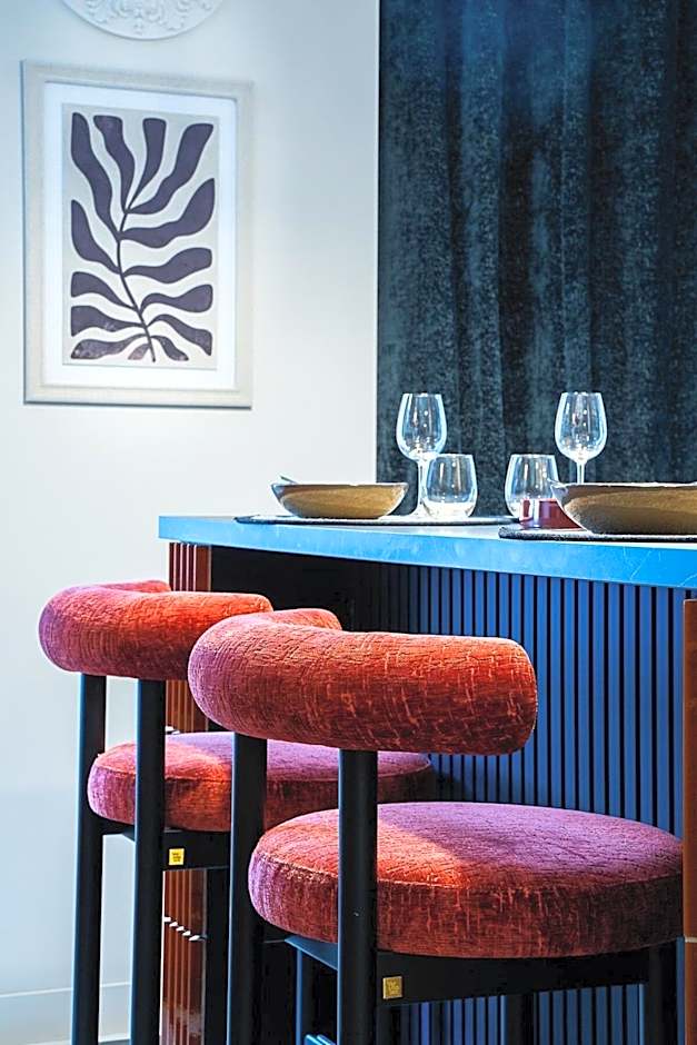 Host Inn Bien-être SPA JACUZZI Downtown