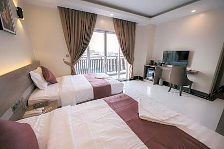 Twin Room with Balcony