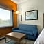 Holiday Inn Express And Suites Fayetteville South By IHG