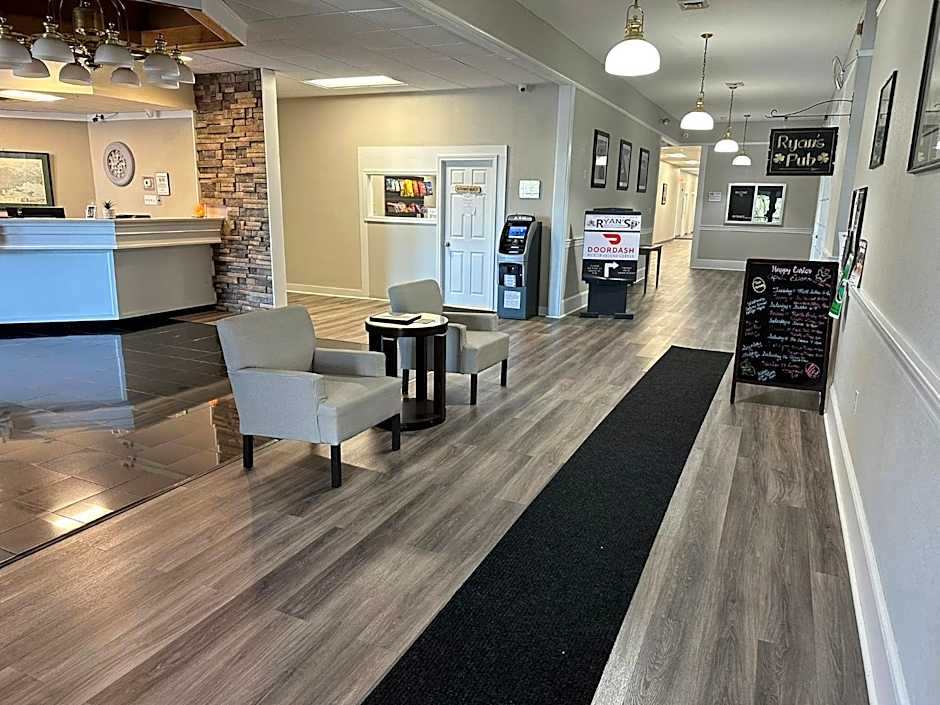 Whalers Inn and Suites