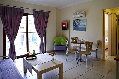 APARTMENT ONE BEDROOM