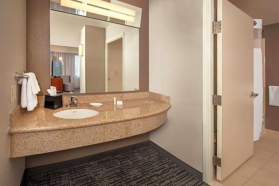 Courtyard by Marriott Dunn Loring Fairfax