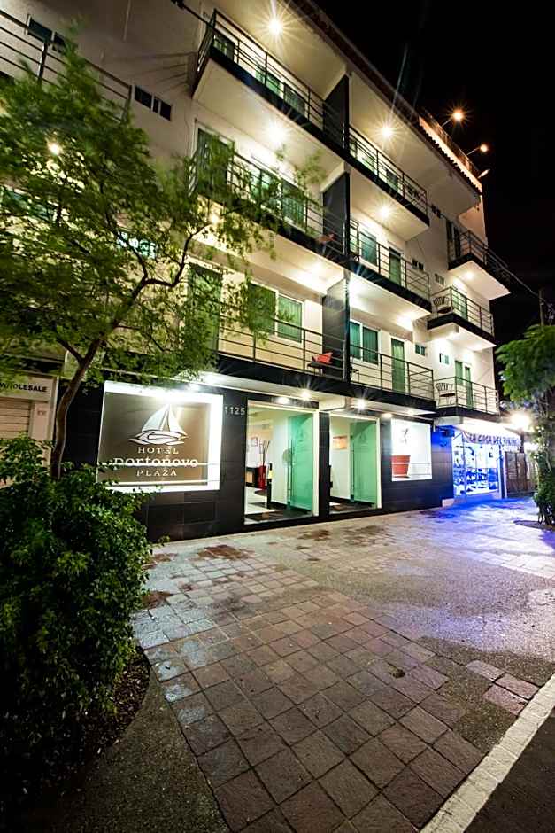 Hotel Portonovo Plaza Malecon