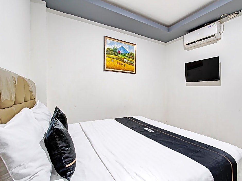 Capital O 92819 Pm Indah Hotel