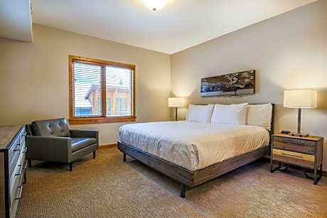 309 WSL Three Bedroom Premier Condo