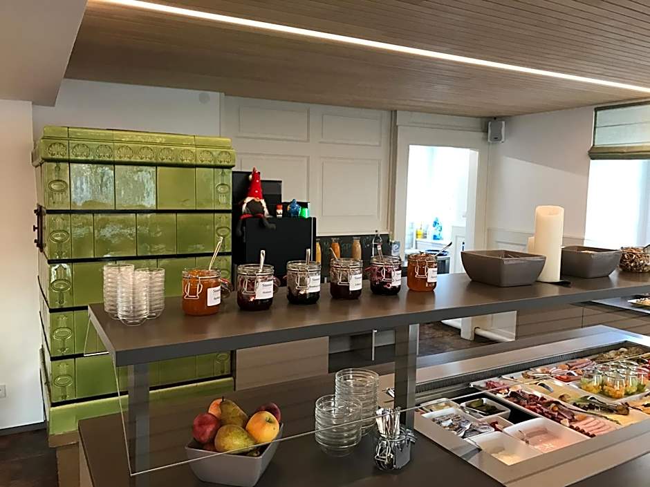 DIE KRONE - Hotel Garni