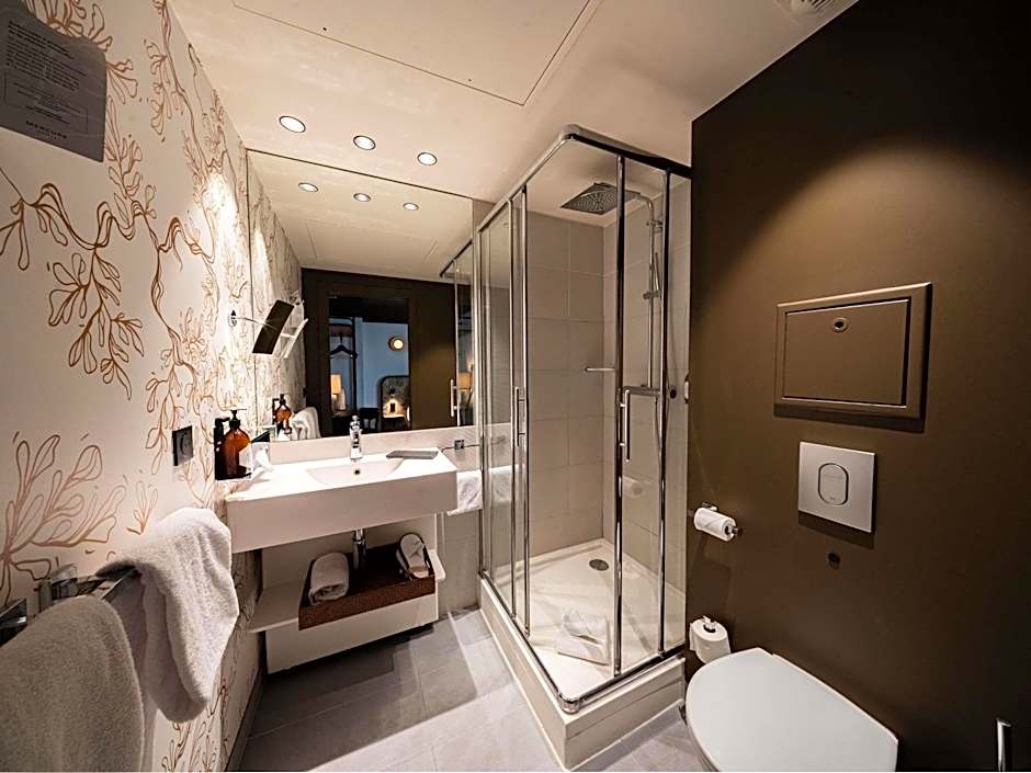 Mercure Paris Levallois Perret Hotel