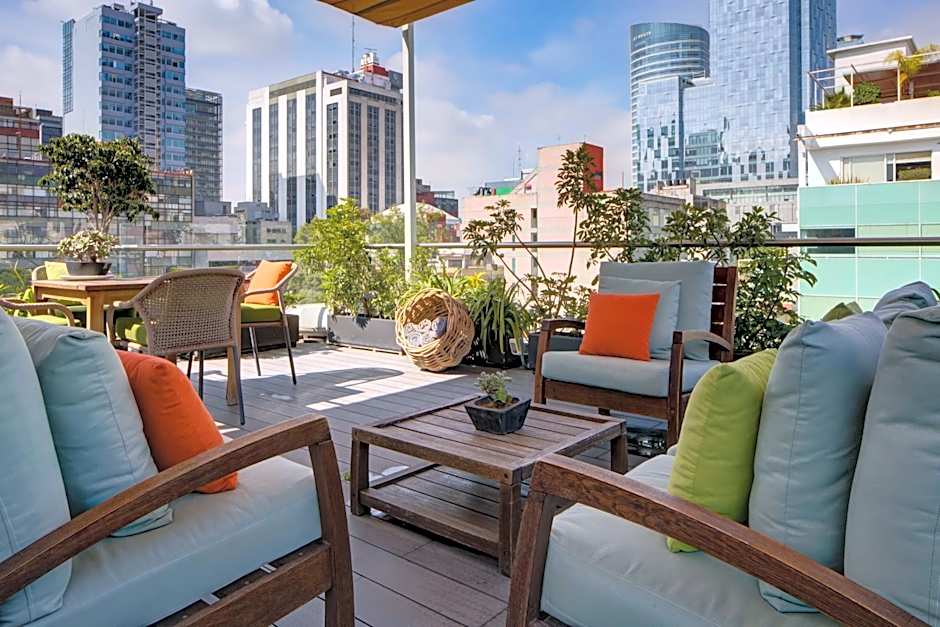 Reforma Guest House