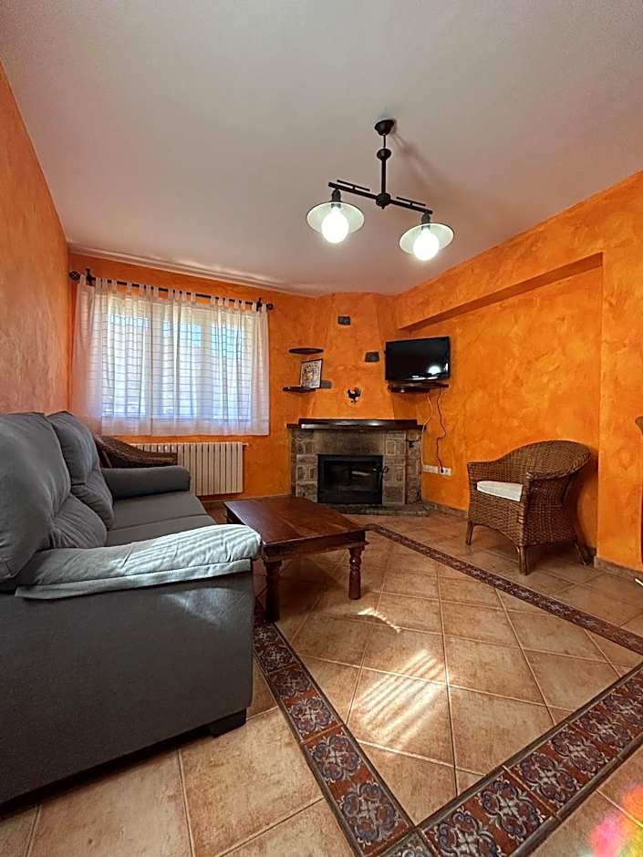 Apartamentos La Montaña