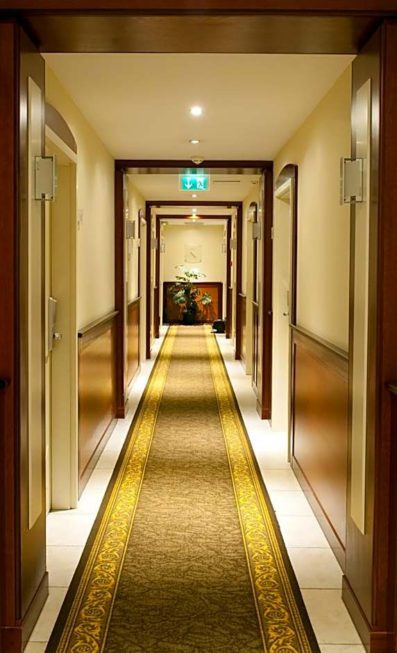 Best Western Plus Grand Hotel Victor Hugo