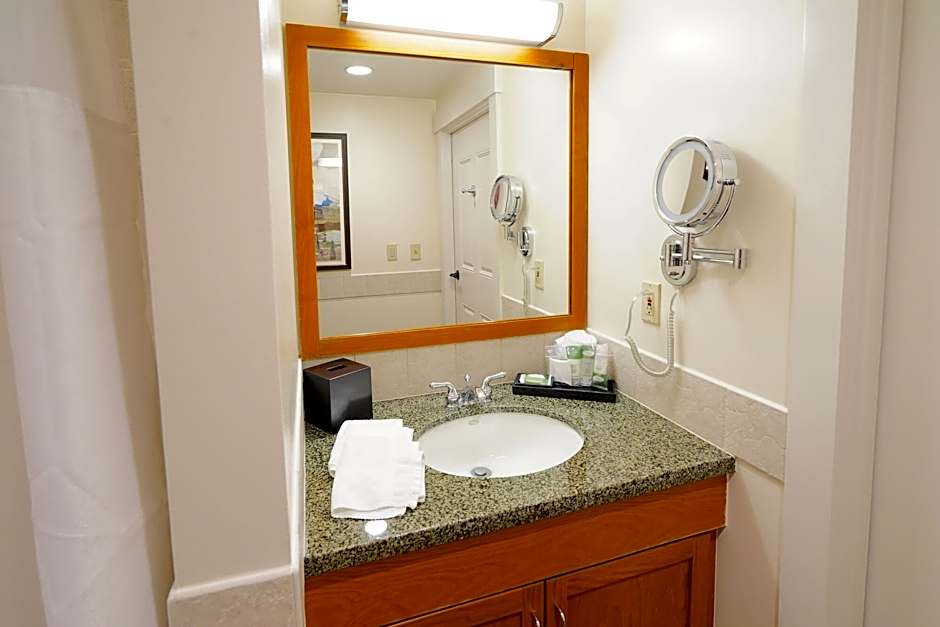 Heavenly Village Condos - Grand Residence