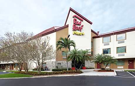 Red Roof PLUS+ West Palm Beach