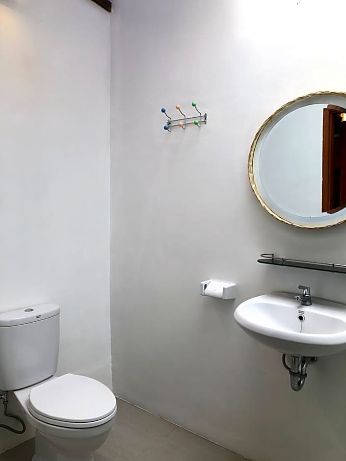 Roots Hotel Trawangan