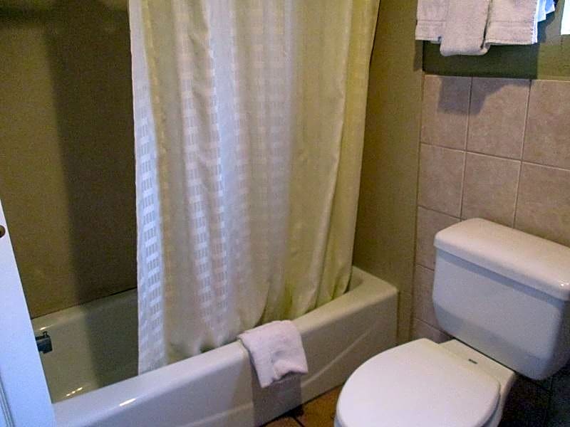 Lax Suites – Inglewood, CA