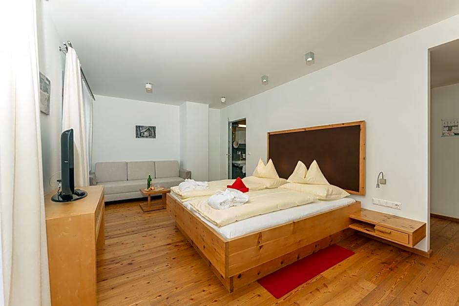 Hotel Ramsauhof Pool & Wellness Breakfast & Light Dinner Buffet