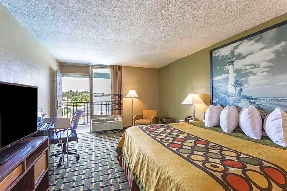 Super 8 by Wyndham Ocala