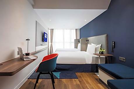 Superior Twin Room for 2 People - Non-Smoking