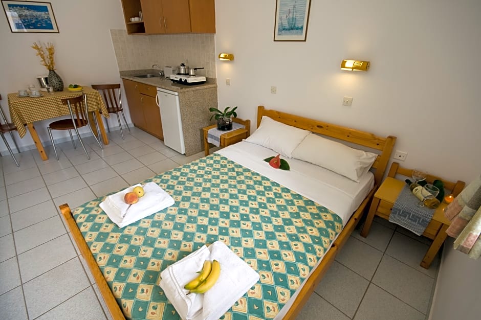 Anemi Studios & Apartments