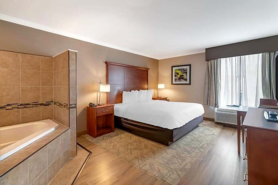 Syracuse Grand