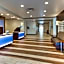 Holiday Inn Express & Suites Cheektowaga North East By IHG