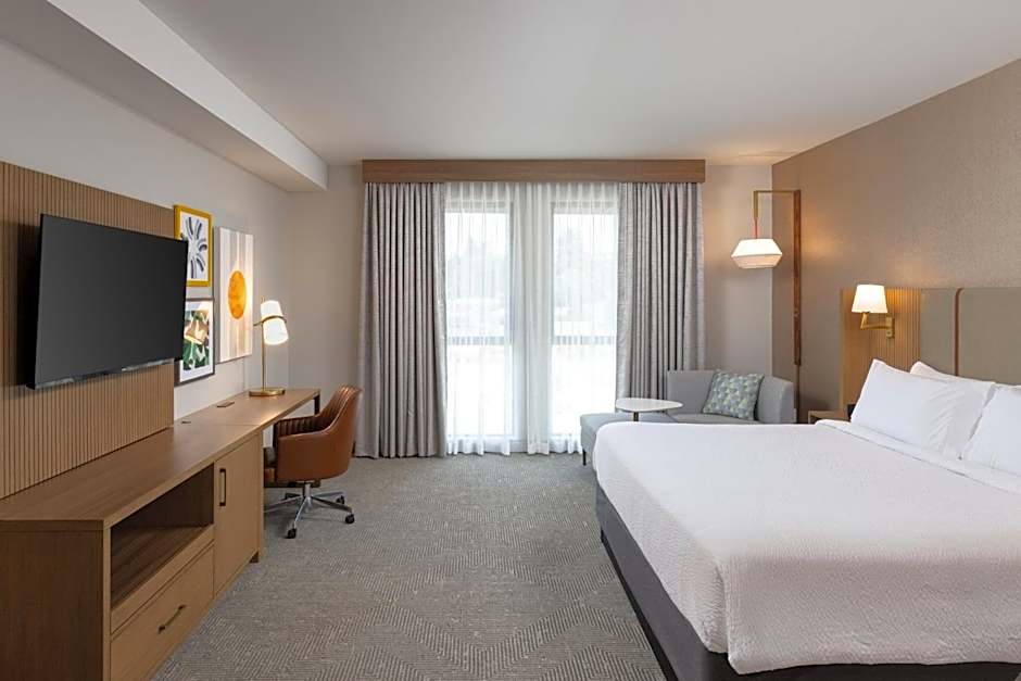 Holiday Inn Hotel And Suites Monterey Park Los Angeles By IHG