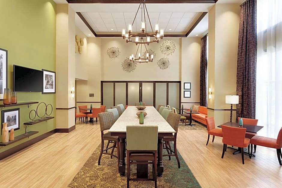 Hampton Inn By Hilton & Suites Philadelphia Montgomeryville